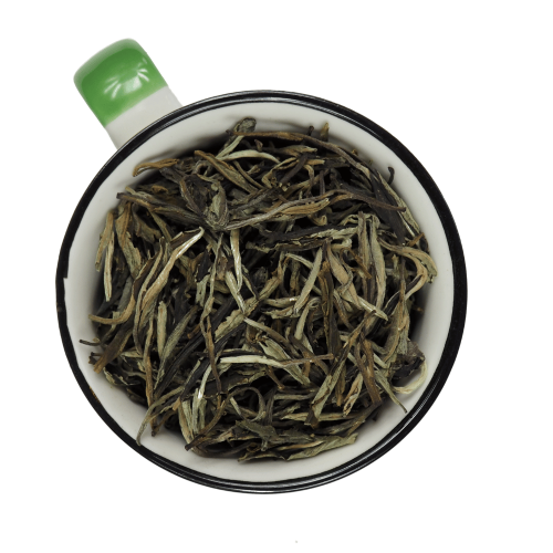 herbata-biala-pine-needles.png