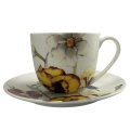 komplet-porcelanowy-dwie-filizanki-talerzyki-bratki-115-2047.png